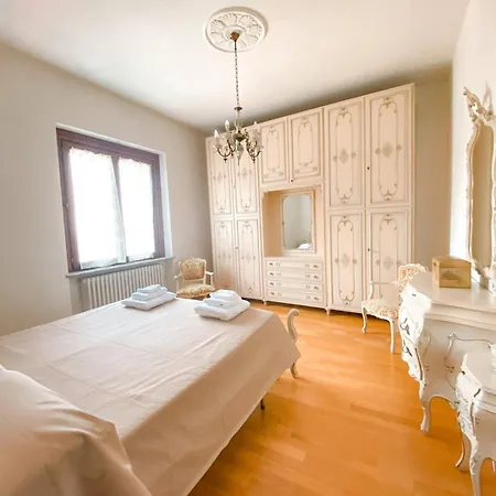 Casa Del Gatto Альфьяно-Натта